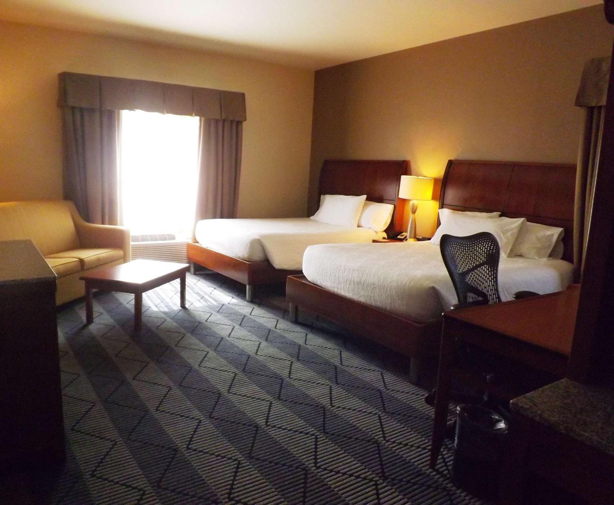 Hilton Garden Lancaster Hotel 3*